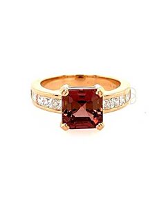 18K Ring met Roze Toermalijn en Briljant